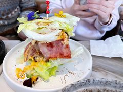 生菜牛肉培根汉堡-the rug 飞毯 (朝阳公园店)