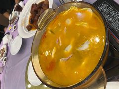 -天外天美食广场(哈尔滨路店)