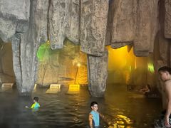 -华山御温泉度假村