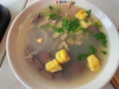 鸭血粉丝-百年尹氏汤包(湖南路狮子桥店)