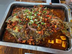 -小球滚滚湘菜馆·烤鱼·口味虾(太平街店)