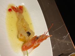 -海派悦庭·海胆烧麦·新融合菜(凯德广场店)