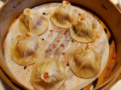 蟹粉小笼包-绿波廊(豫园店)