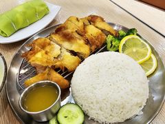 -佰搭果·广式茶餐厅(西华路店)