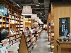 -百新书局(尚悦湾店)