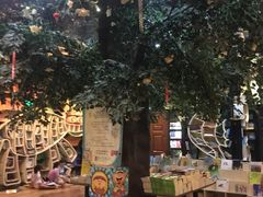 -钟书阁(松江泰晤士小镇店)