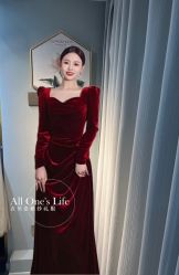 -衣贝姿婚纱礼服馆