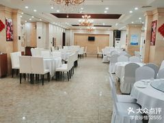 -红高粱大酒店(宁山东路店)