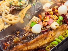-鸣记脆皮烤鱼·海鲜烤鱼(亿合城店)