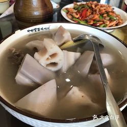 莲藕排骨汤怎样才不黑 z0z-WXEPw3wGObr-lr7M0Uc5z9tIPHWeHkySDbuSRKsfL8Syu2VYB8L4J0OuHB33uzFvxlbkWx5uwqY2qcjixFEuLYk00OmSS1IdNpm8K8sG4JN9RIm2mTKcbLtc2o2vfCF2ubeXzk49OsGrXt_KYDCngOyCwZK-s3fqawWswzk.jpg