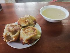 -宝瑞门钉肉饼店