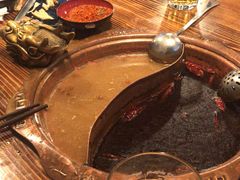 -江湖餐厅–重庆九宫格老火锅