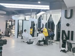 -U·NI SALON 造型
