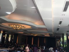 -御花园·粤菜·海鲜火锅(中山公园店)