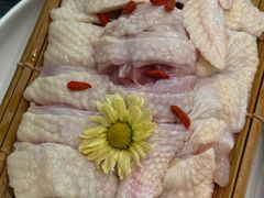 -得意咚瓜·顺德鱼生·冬瓜火锅(深圳首店)