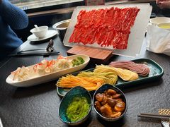 -海上明月海鲜火锅 鲜切牛肉
