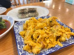 银鱼炒土鸡蛋-品鲜村农家菜·阳澄湖大闸蟹(总店)