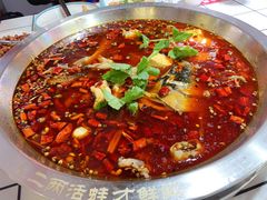 经典红锅-蛙一刀·麻椒鱼火锅(金仙桥店)