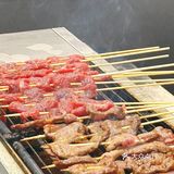 ✅现串现烤的牛肉串来啦……