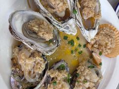 -覃记海鲜美食餐厅