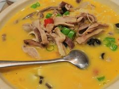 酸汤煨猪肚-八珍饺子·烤鸭·家常菜