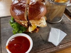-LENBACH兰巴赫西餐啤酒坊(大连东港店)