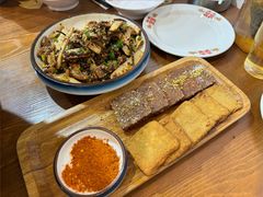 -猫爷的腔调·黔小馆(交大医学住宅区店)