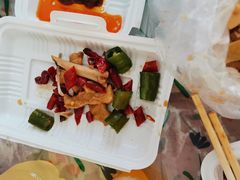 -杨铭宇黄焖鸡(五爱街店)