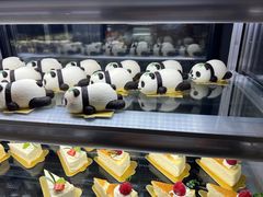 -雍容荟帝王蟹活龙虾展台自助(IFS黑金店)