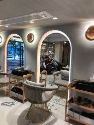 -苏豪路易士·嘉玛发廊