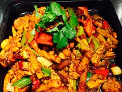 -炭舍干锅·烤鱼(扬名广场店)