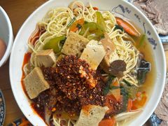 -清真·苍鹰蓬灰牛肉面(盐场路店)