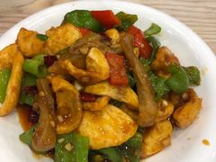 -江城燕子大排档(江汉路步行街店)