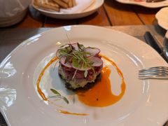 牛肉塔塔配牛油果黑橄榄酱-Solo(衡山路店)