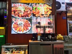 -老街烧烤大排档·地道湖北菜·龙虾馆(汉口火车站店)