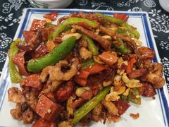 -八两八金·莱芜特色炒鸡(市南漳浦路店)