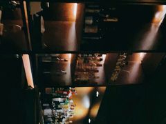 -Whisper Bar 