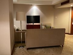 -汕尾巴黎半岛酒店