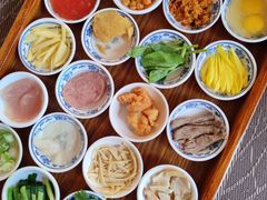 -桥馫源蒙自过桥米线(蒙自店)