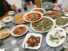 -江湖黑大兔(杨家坪店)