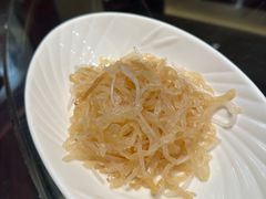 -梅龙镇酒家(南京西路总店)