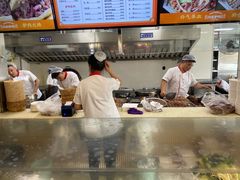-闫家驴肉老店(华电一校店)