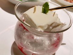 杏仁白玉布丁-广舟(千禧店)