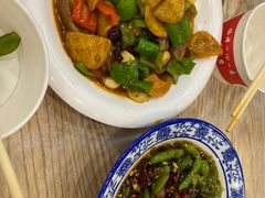 -江城燕子大排档(江汉路步行街店)