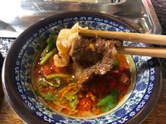 -吕记潮汕牛肉火锅(海宁海昌南路店)