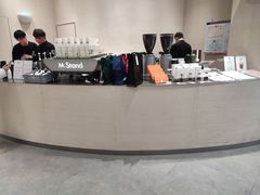 -M Stand(南京新街口金鹰店)