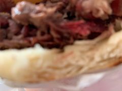 -闫家驴肉老店(华电一校店)