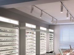 -目艮眼镜SHOWROOM(品牌集合店)