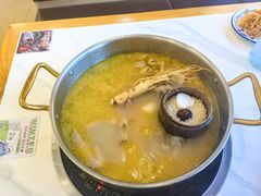 -朴小妹人参鸡汤火锅(长白山万达店)