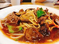黑胡椒牛肉炒面-台北楚楚园馅饼粥(虹桥南丰城店)